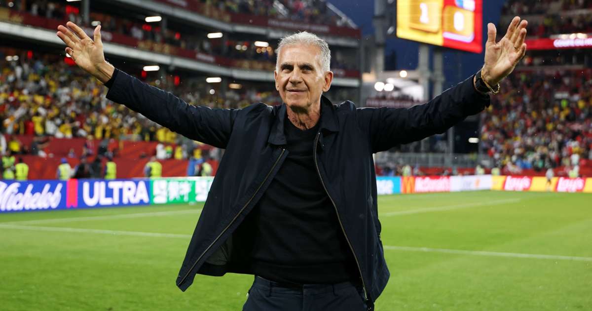 Carlos Quieroz celebration