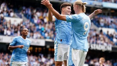 Julián Álvarez and Haaland