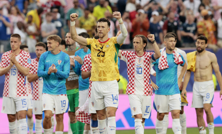 Croatia beat Ghana 2-1